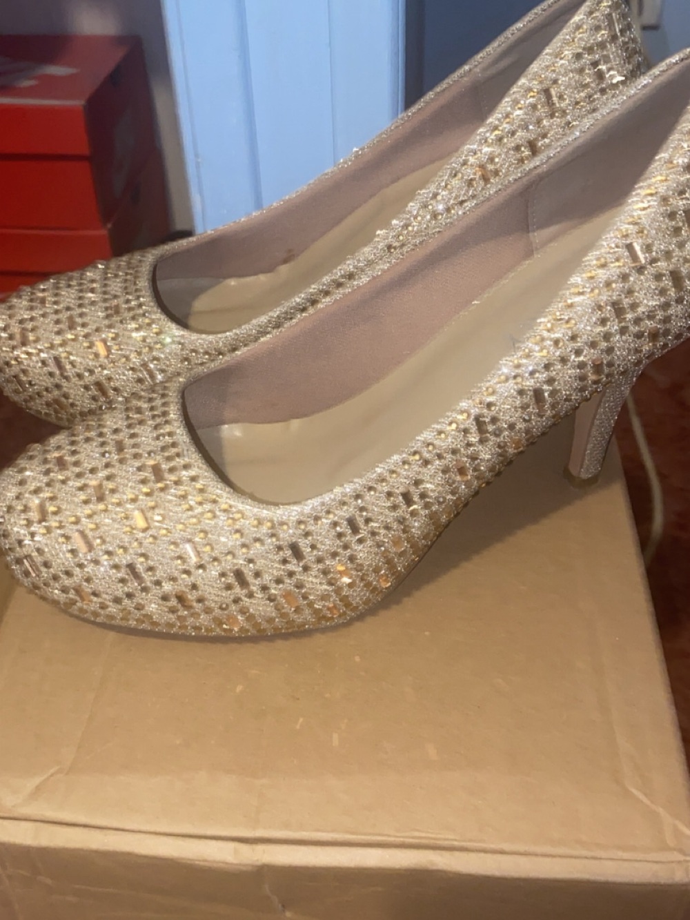 Delicacy Gold Sequin Sparking High Heel